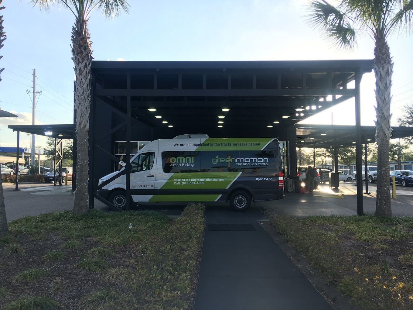 (MCO) Self-Parking